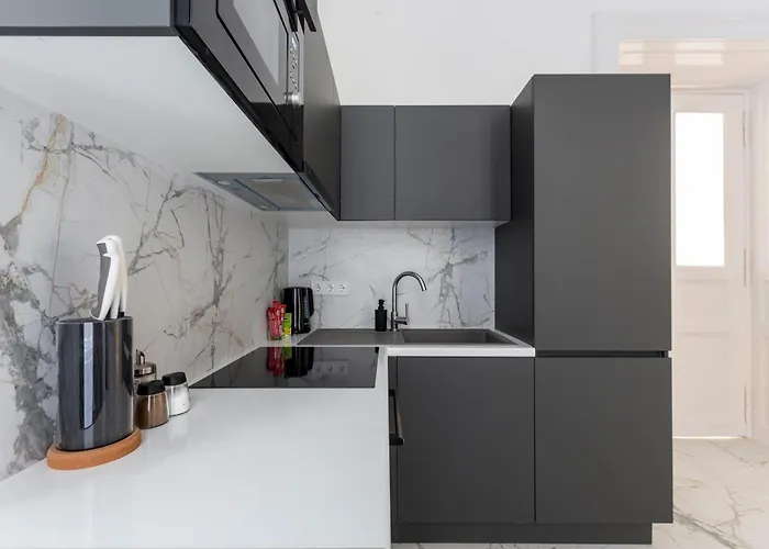 Luxurious Prestige Next To The New York Cafe Apartman Budapest