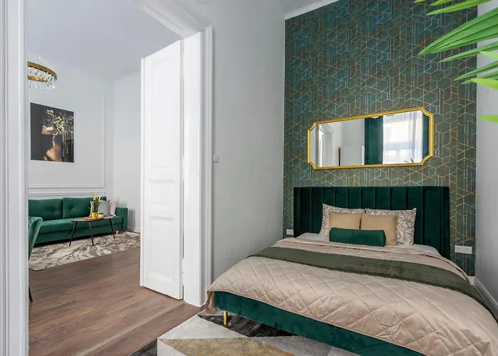 Luxurious Prestige Next To The New York Cafe Apartman Budapest
